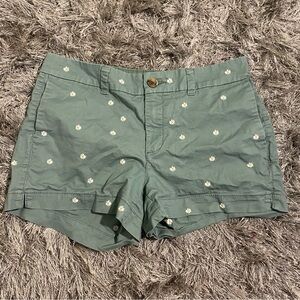 Old Navy Women's Sage Cargo Shorts with Floral Embroidery